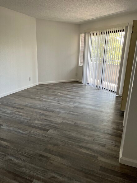 Building Photo - 1032 Pacific Ave