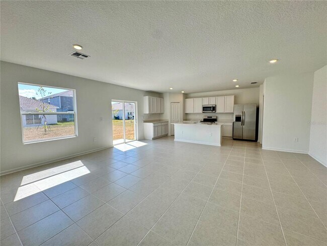 Building Photo - 405 Kayden Cv
