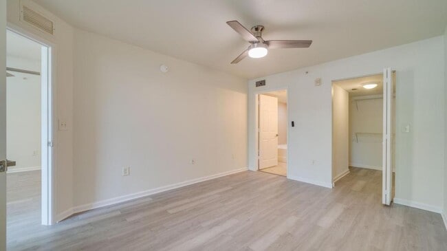 Building Photo - 4127 Residence Drive