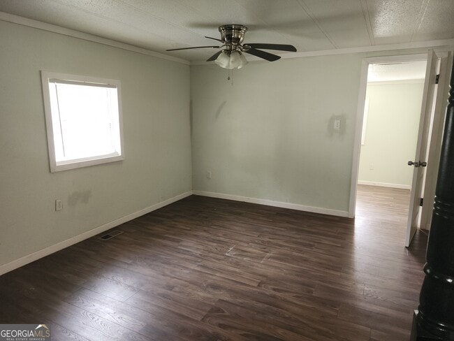 Building Photo - 1373 Elm Cir