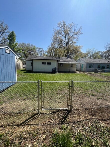 Rear view - 6244 Raleigh Dr