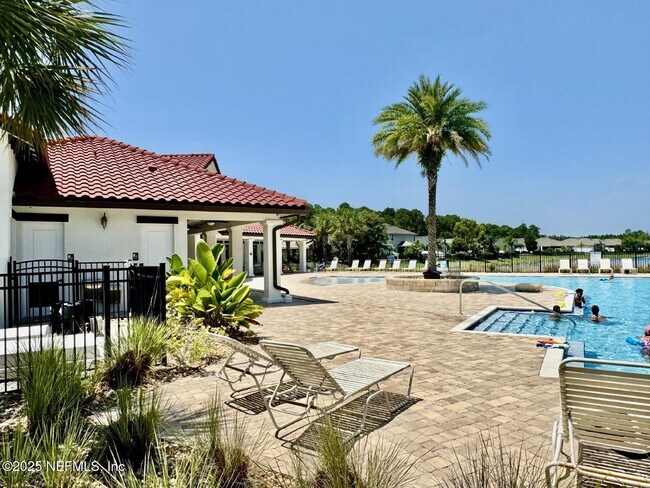 Building Photo - 336 Midway Park Dr