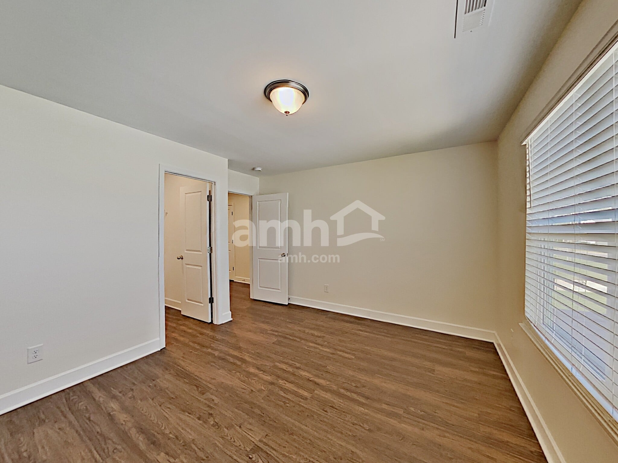 Building Photo - 604 Drema Ct