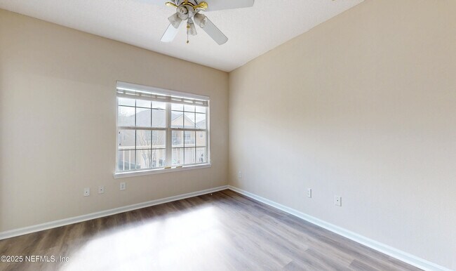 Building Photo - 7214 Deerfoot Cir