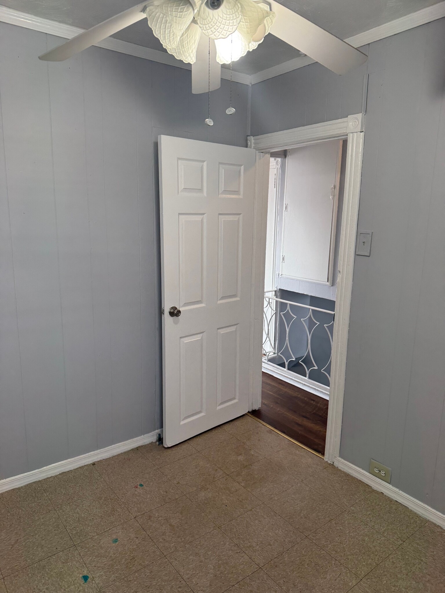 Building Photo - 5753 N Beechwood St