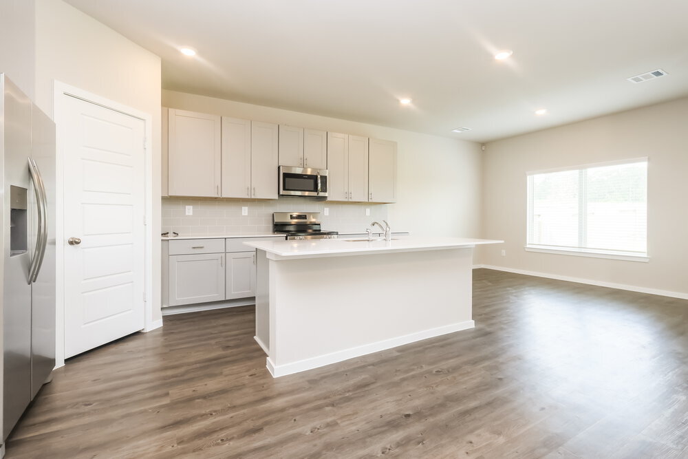 Building Photo - 530 Dalloway St