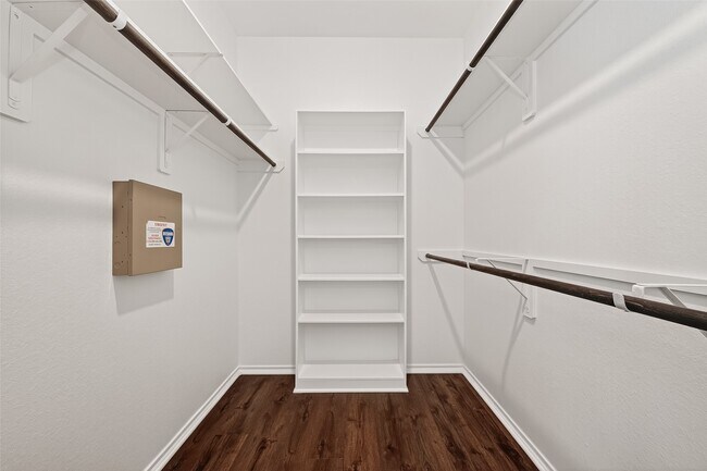 Building Photo - 25911 Rustical Rd