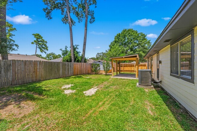 Building Photo - 3535 Nutwood Ln