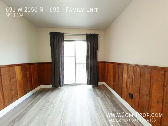 Building Photo - 691 W 2050 N