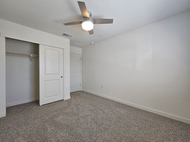 Building Photo - 8296 Whippersnapper Way