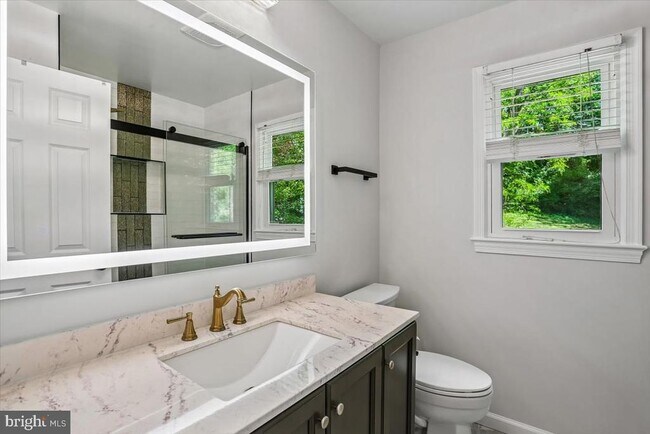 Building Photo - 9707 Stoneybrook Dr