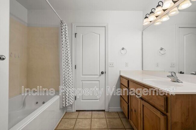 Building Photo - 518 S 2150 W