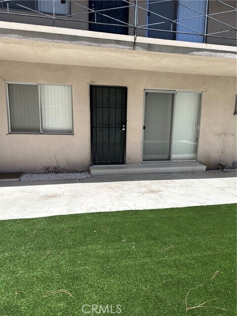 Primary Photo - 11827 Beverly Blvd