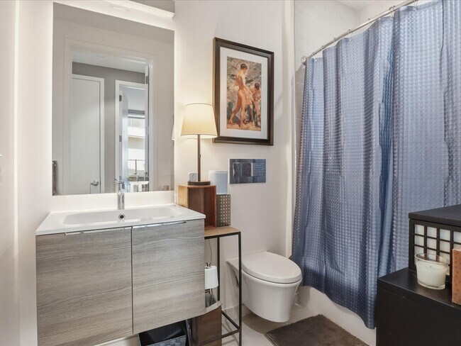 Building Photo - 1923 9th St NW