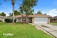 Building Photo - 1066 Ireland Dr