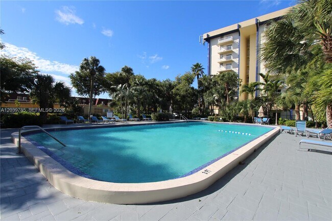 Building Photo - 4550 NW 9th St