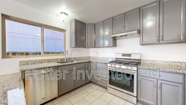 Building Photo - 1417 Gregory Ct