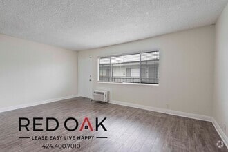 Building Photo - 7466 1/4 Rosemead Blvd-116