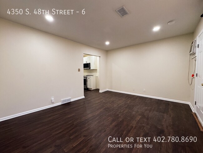 Building Photo - 4350 S 48th St