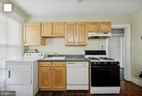 Building Photo - 30 W Chester Pike