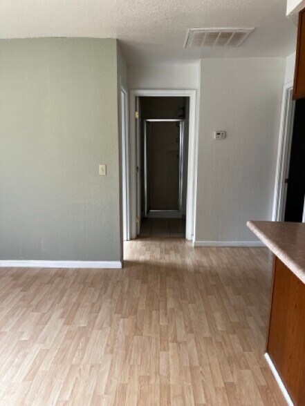 Building Photo - 40671 Old Three Rivers Rd