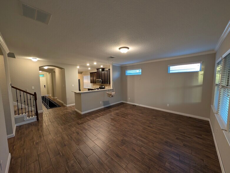 Building Photo - 13302 Frio Parke