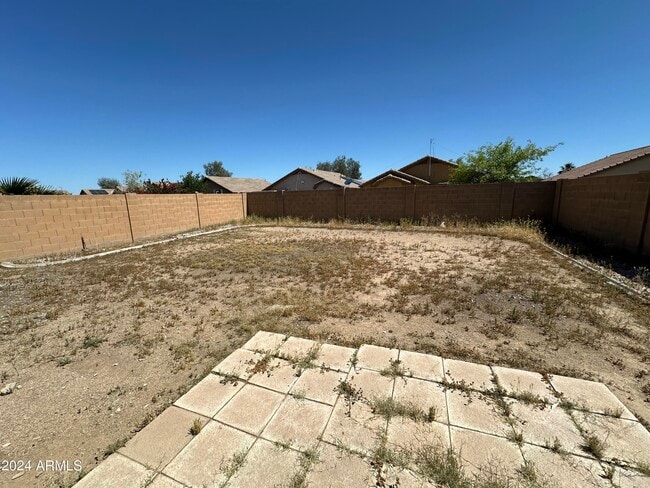 Building Photo - 12621 W Myer Ln
