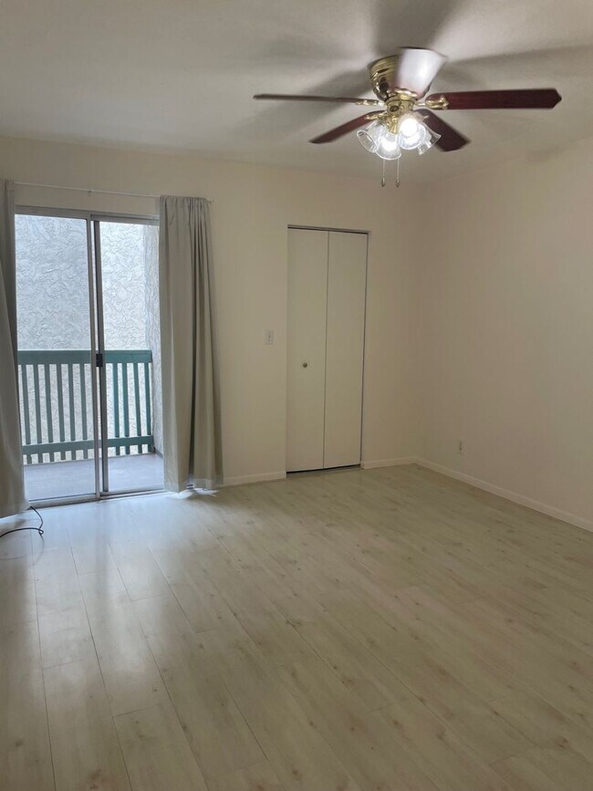 Building Photo - 2 bed 2 bath in Stoneybrook Villas