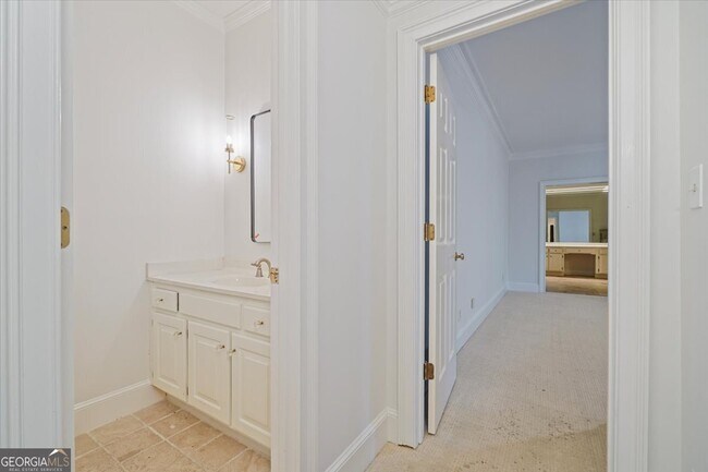 Building Photo - 80 Cliffcreek Trce NE
