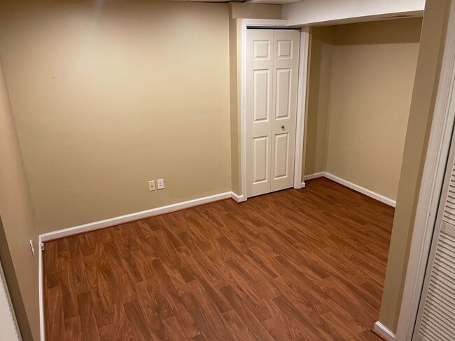 Building Photo - Coming soon! Cozy 3 Bedroom Near the Water!