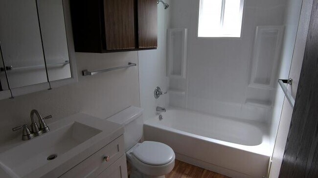 Building Photo - 2 bedroom in Loveland CO 80537