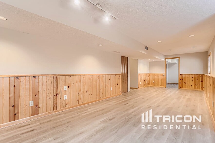 Building Photo - 7173 Joplin Ave S