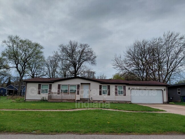Building Photo - 2870 Vigo St