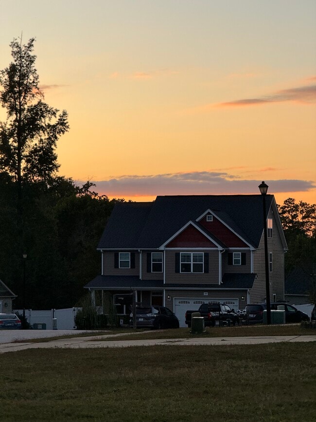 Primary Photo - 2924 Seavista Ct