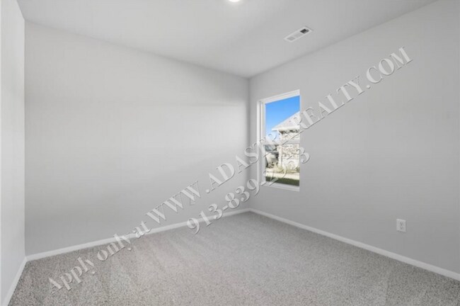Building Photo - Brand New!! 3 Bed 2 Bath Home in Edgerton-Coming SOON!!