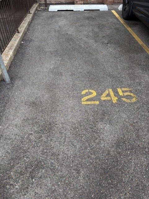 Building Photo - 5348 N Cumberland Ave