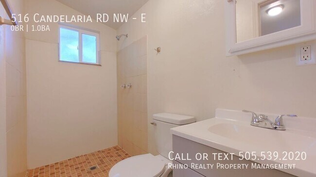 Building Photo - 516 Candelaria Rd NW