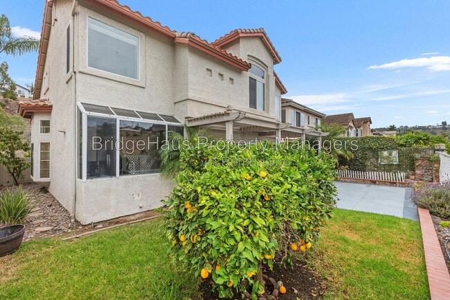 Building Photo - 953 Gallery Dr