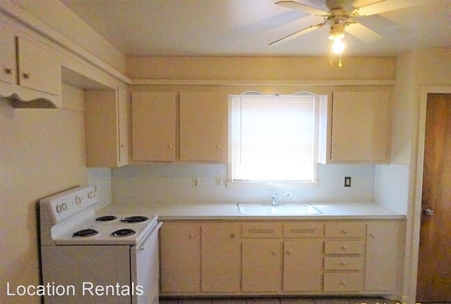 Building Photo - 3 br, 2 bath House - 4904 46th Street