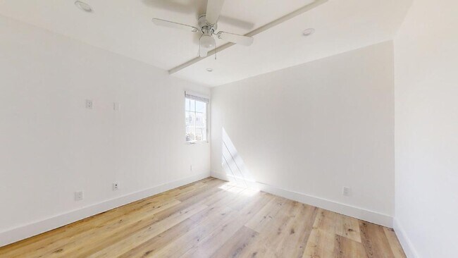 Building Photo - Brand New 2-Bedroom / 2-Bath on the Avenues in Redondo Beach!