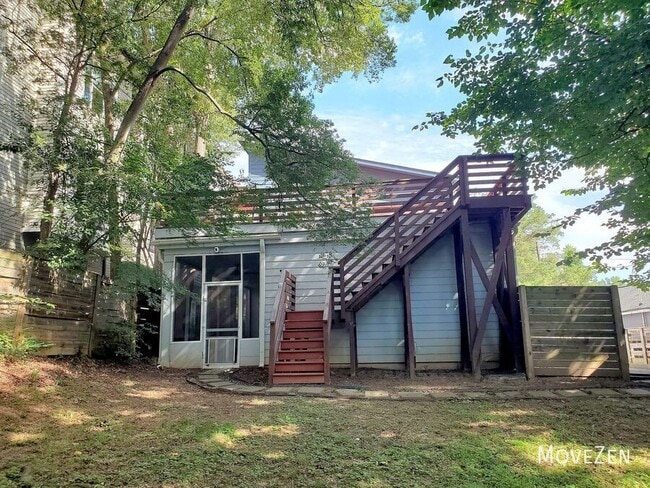 Building Photo - 1121 N Alexander St