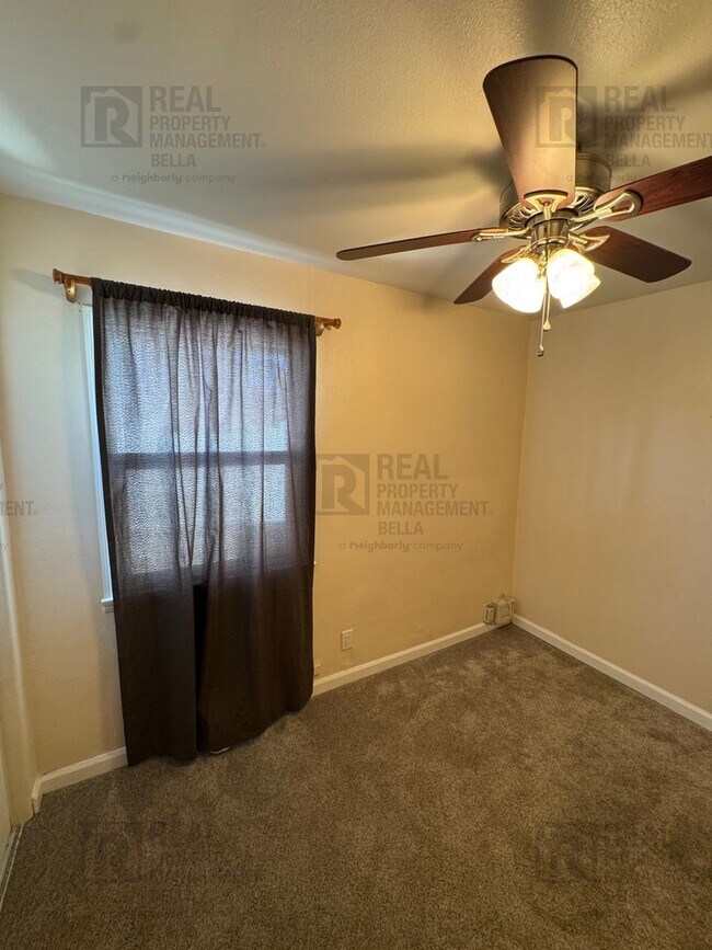 Building Photo - Charming, Updated, and Move-In Ready — A L...