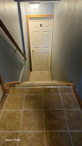 Primary Photo - 18110 Vance Cir NW