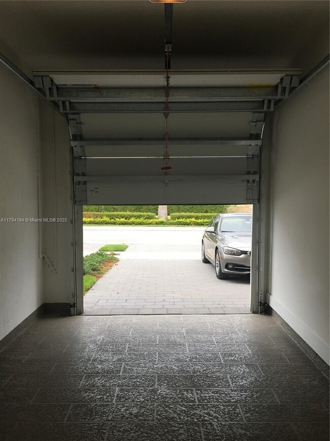 Building Photo - 17545 SW 150th Ct