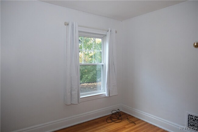 Building Photo - 356 Woodward Ave