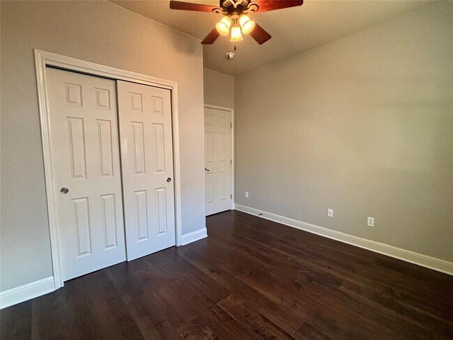 Building Photo - 15313 Bandon Dr