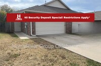 Building Photo - 212 Ashley Dr