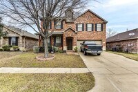 Building Photo - 515 Cunningham Dr