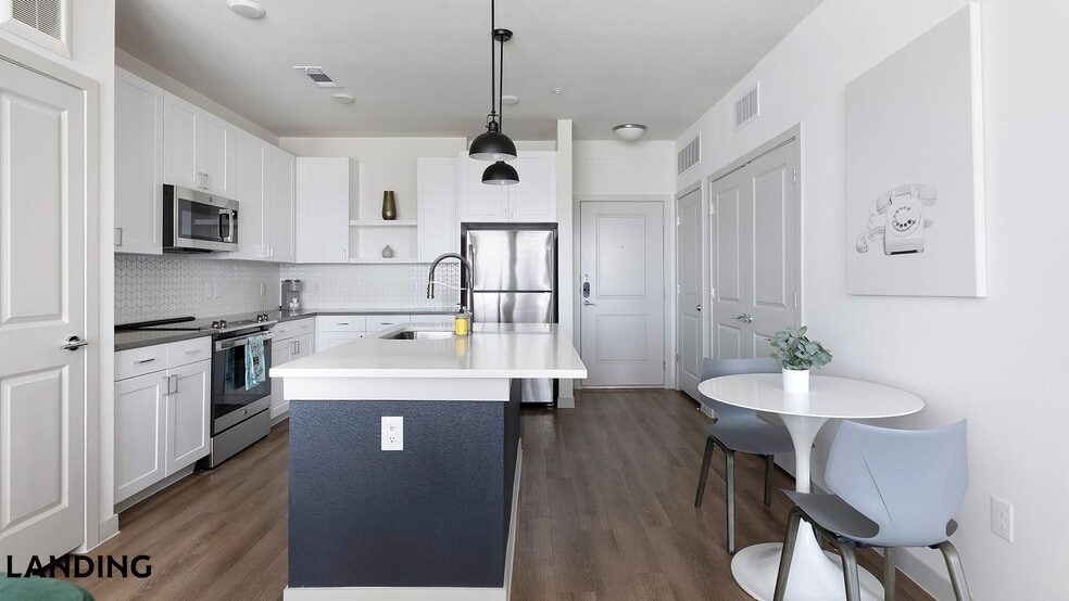 Building Photo - 11214 N FM 620