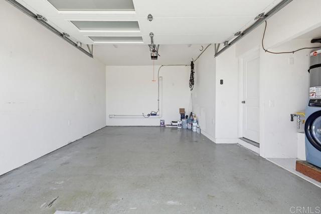 Building Photo - 834 Holly Ave